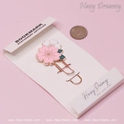 2 - in - 1 Cute Flower Metal Bookmarks Page Holder and Paper Clip - Hazy Dreamy: Online Stationery Store