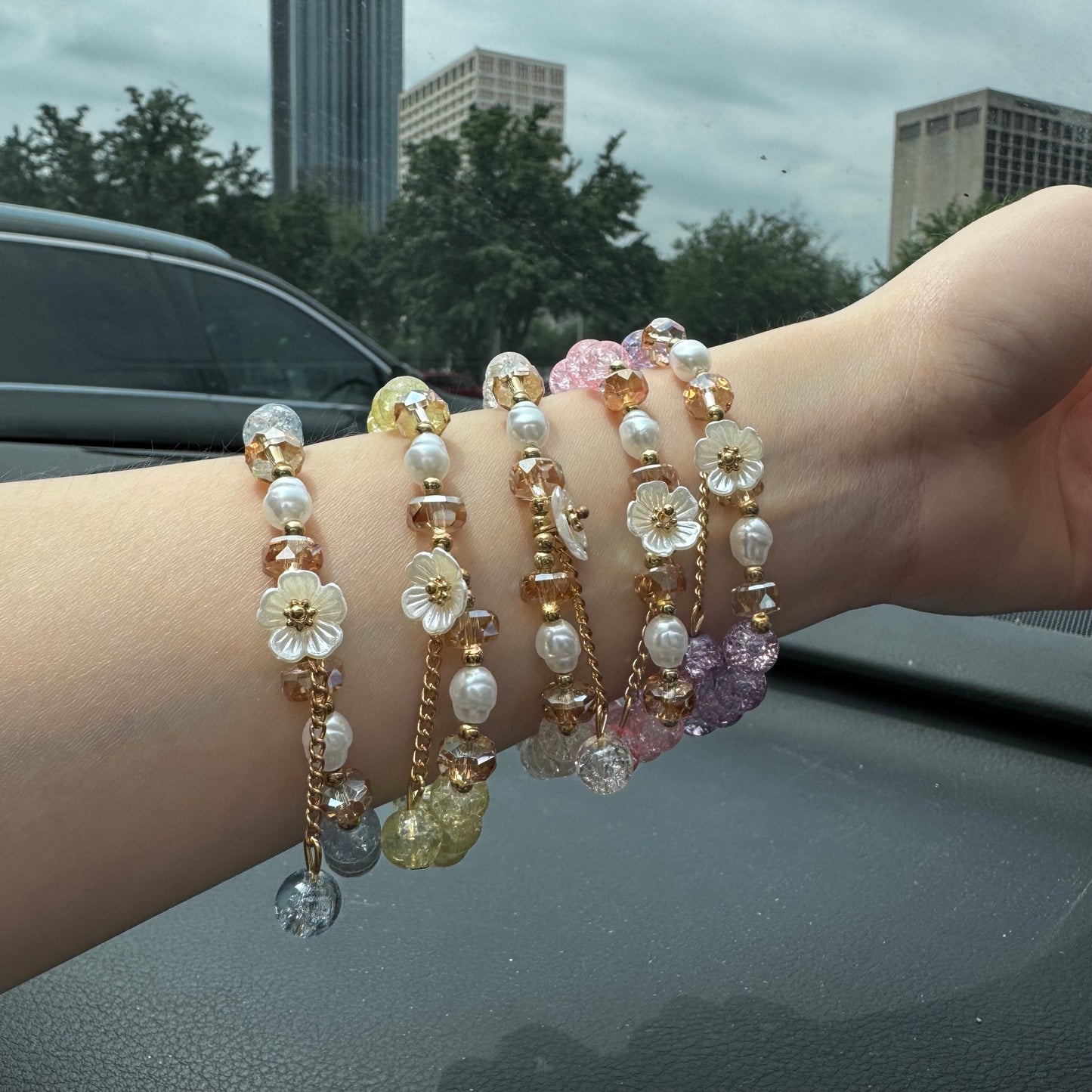 Bluebell Bloom – Dainty Korean Flower Beaded Bracelet
